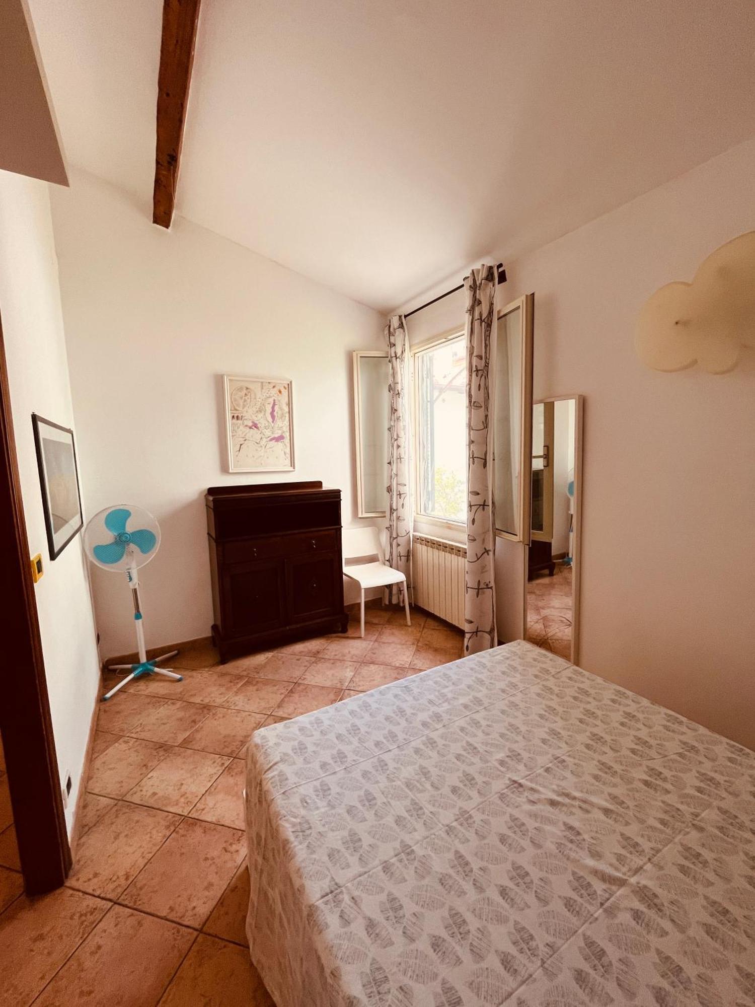 Eremomarino Apartment Ливорно Экстерьер фото